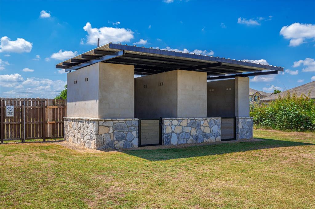 2324 E Fm 150 B Property Photo 37