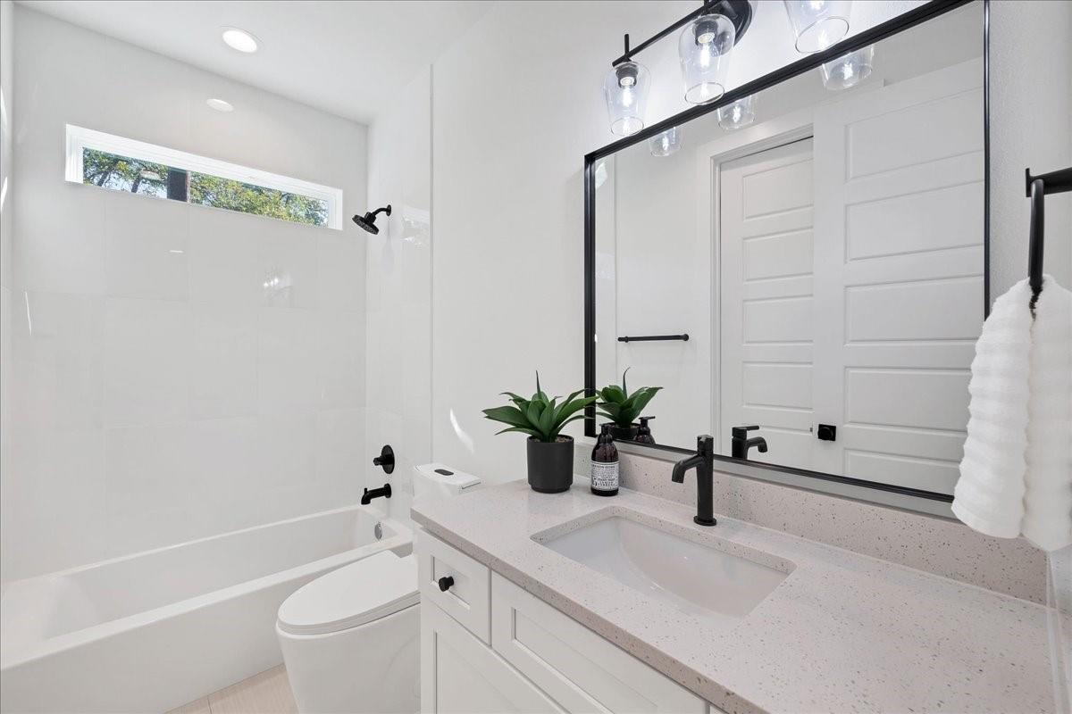 1809 Maple Ave 2 Property Photo 18