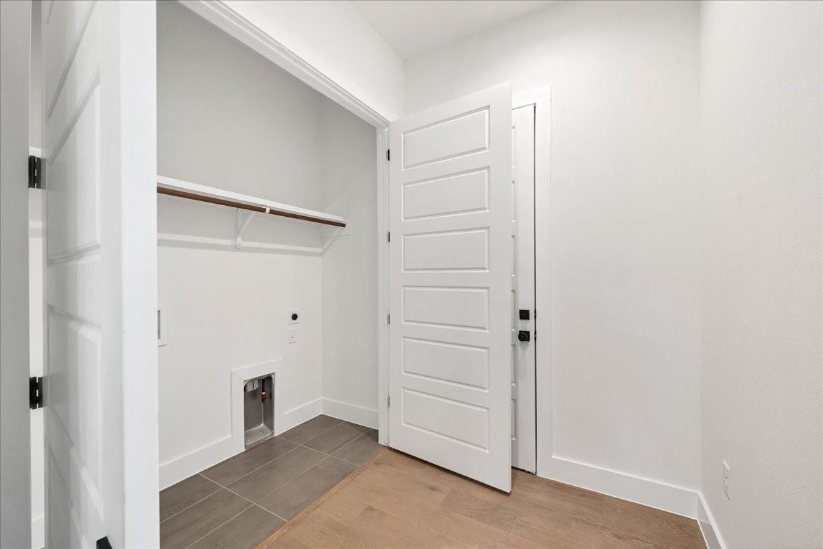 1809 Maple Ave 2 Property Photo 20
