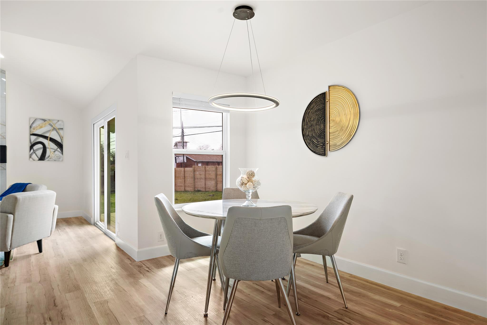2927 Norwood Hill St Property Photo 11
