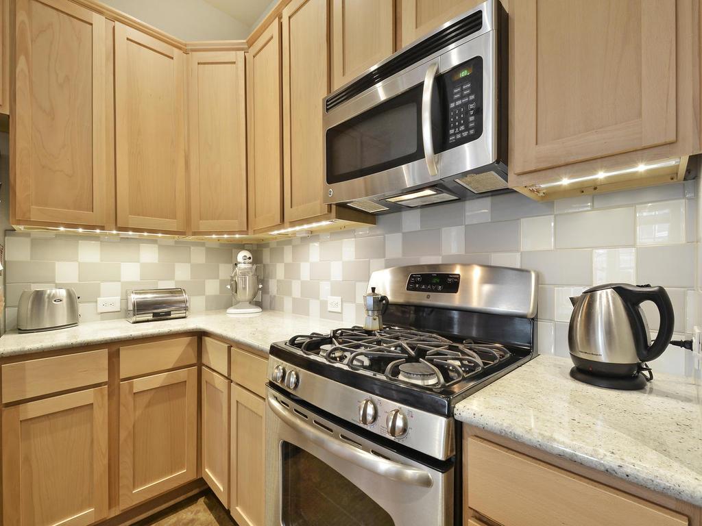 3900 Threadgill St #32 Property Photo 18