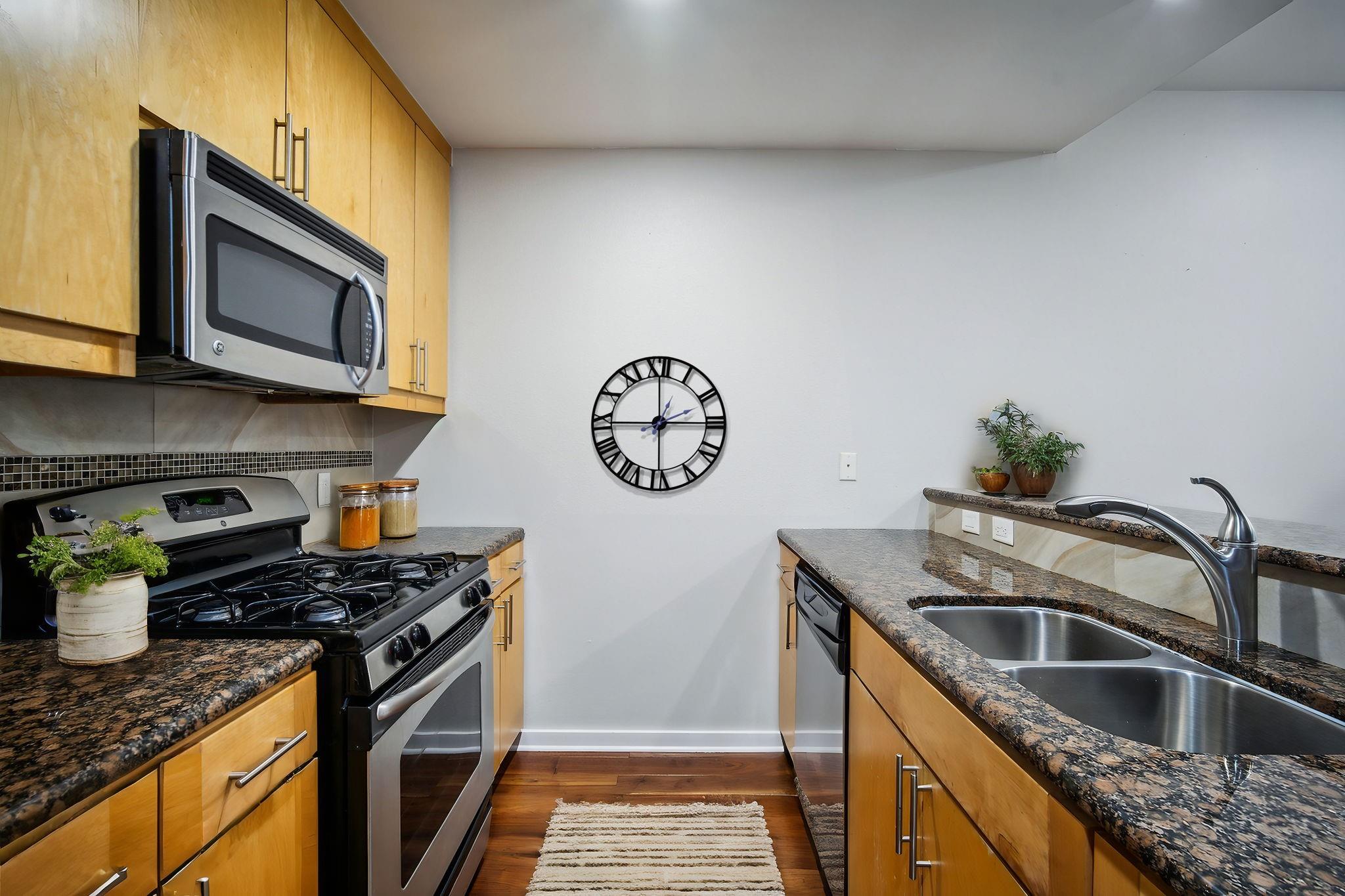 503 Swanee Dr #19 Property Photo 6
