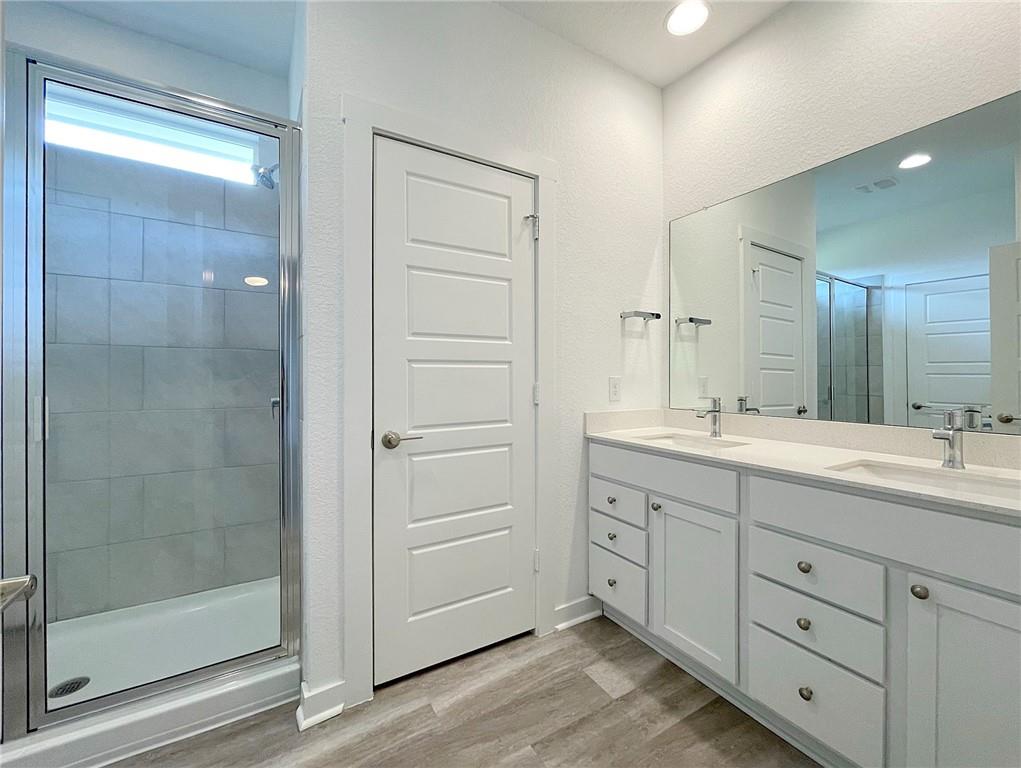 2316 Clemence Ln Property Photo 12