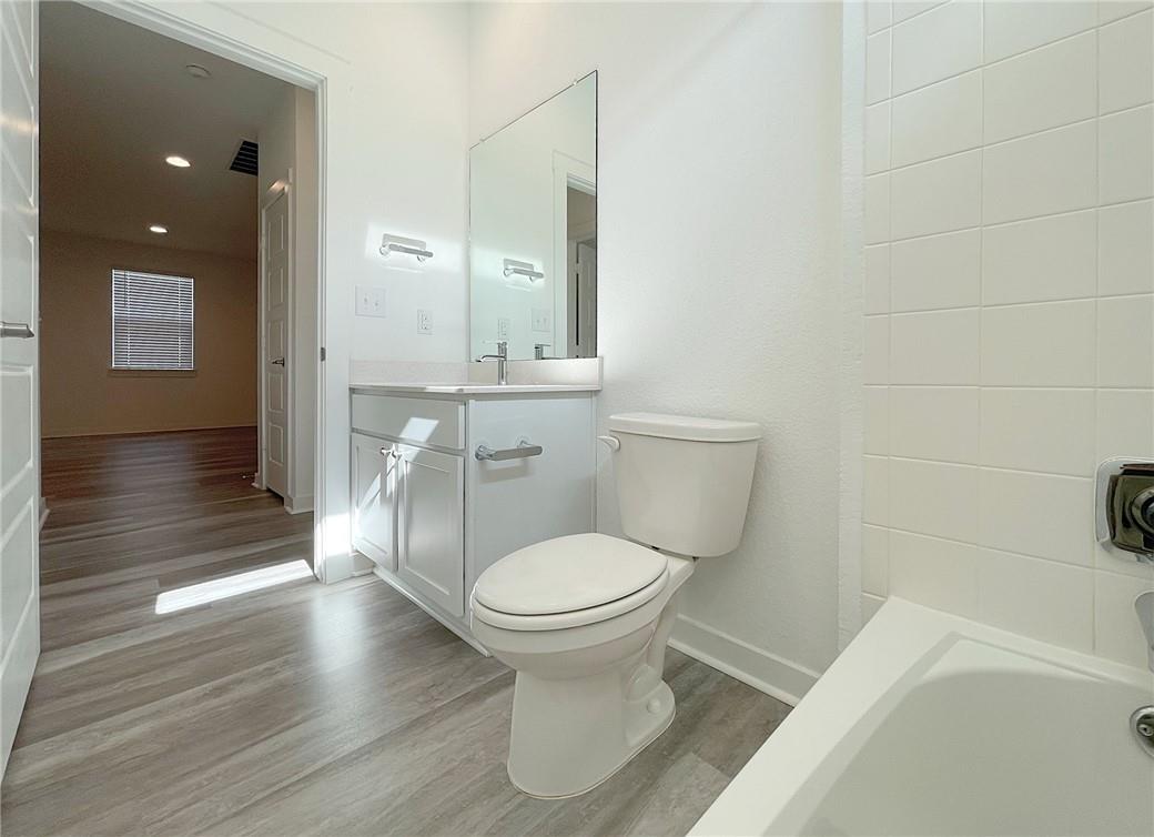 2316 Clemence Ln Property Photo 20