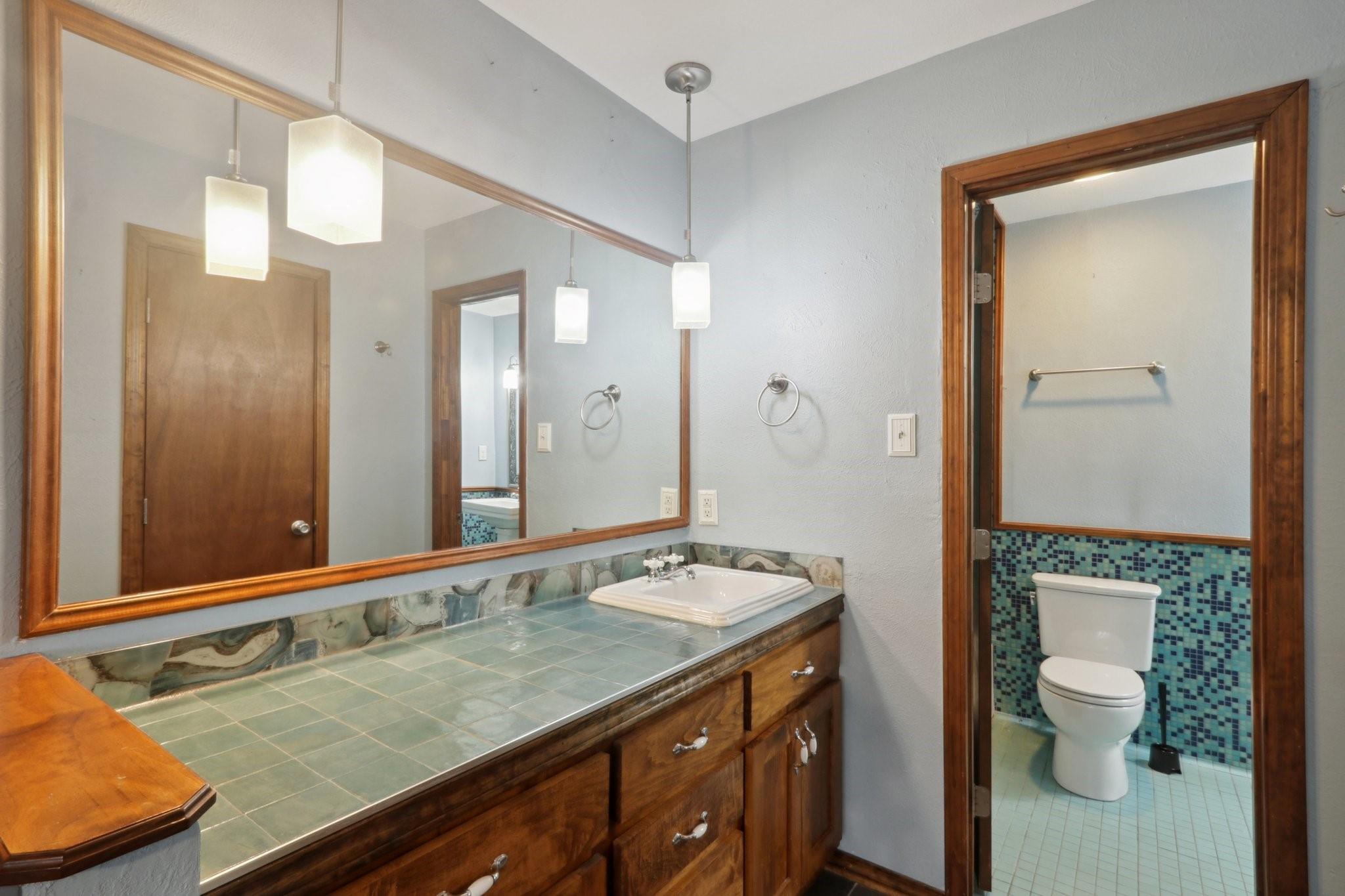 10407 Robinwood Cir Property Photo 14