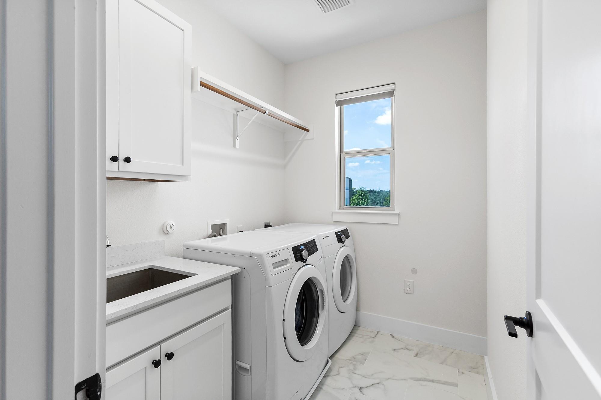 5315 La Crosse Ave #16 Property Photo 11