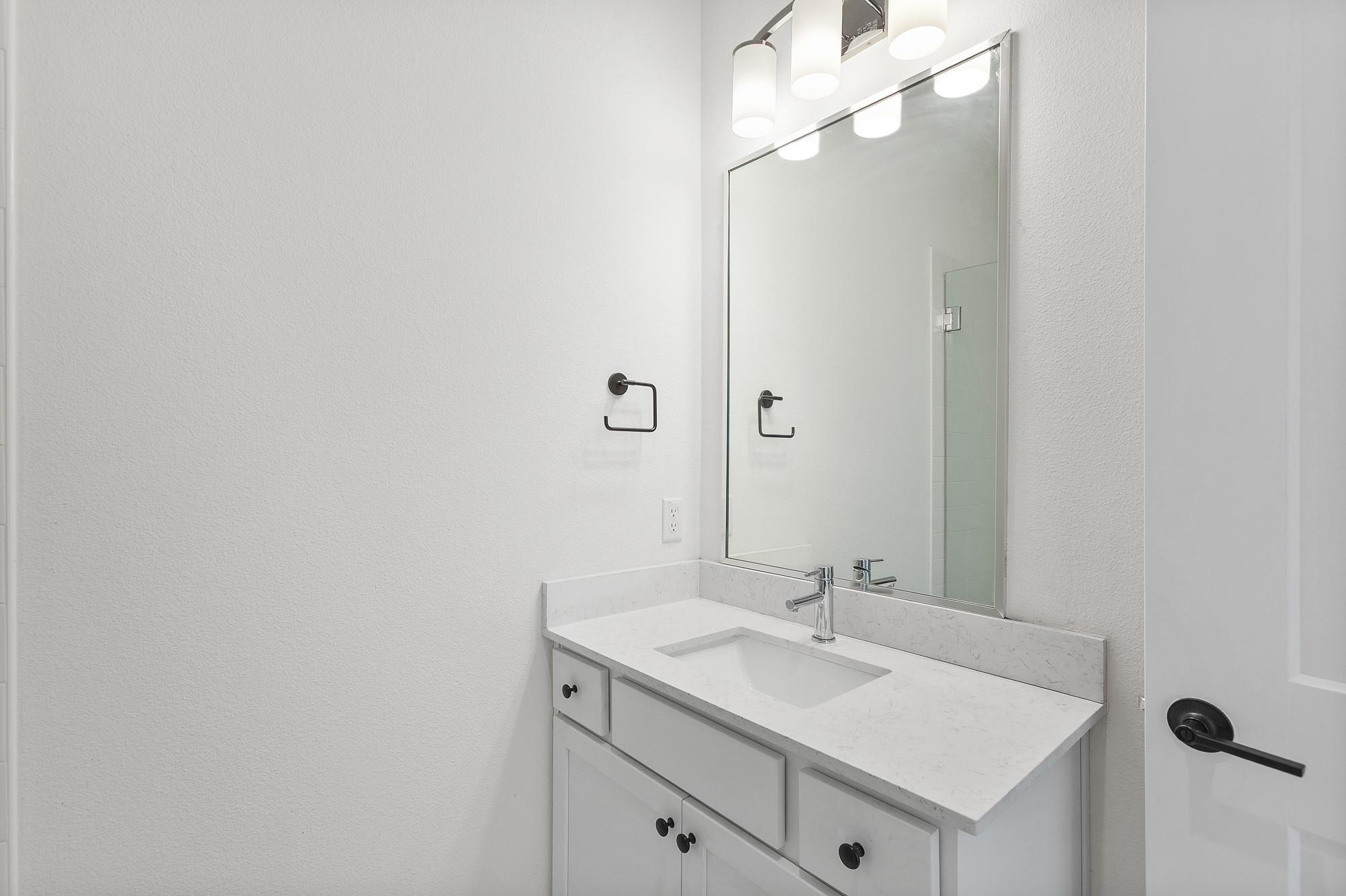 5315 La Crosse Ave #16 Property Photo 21