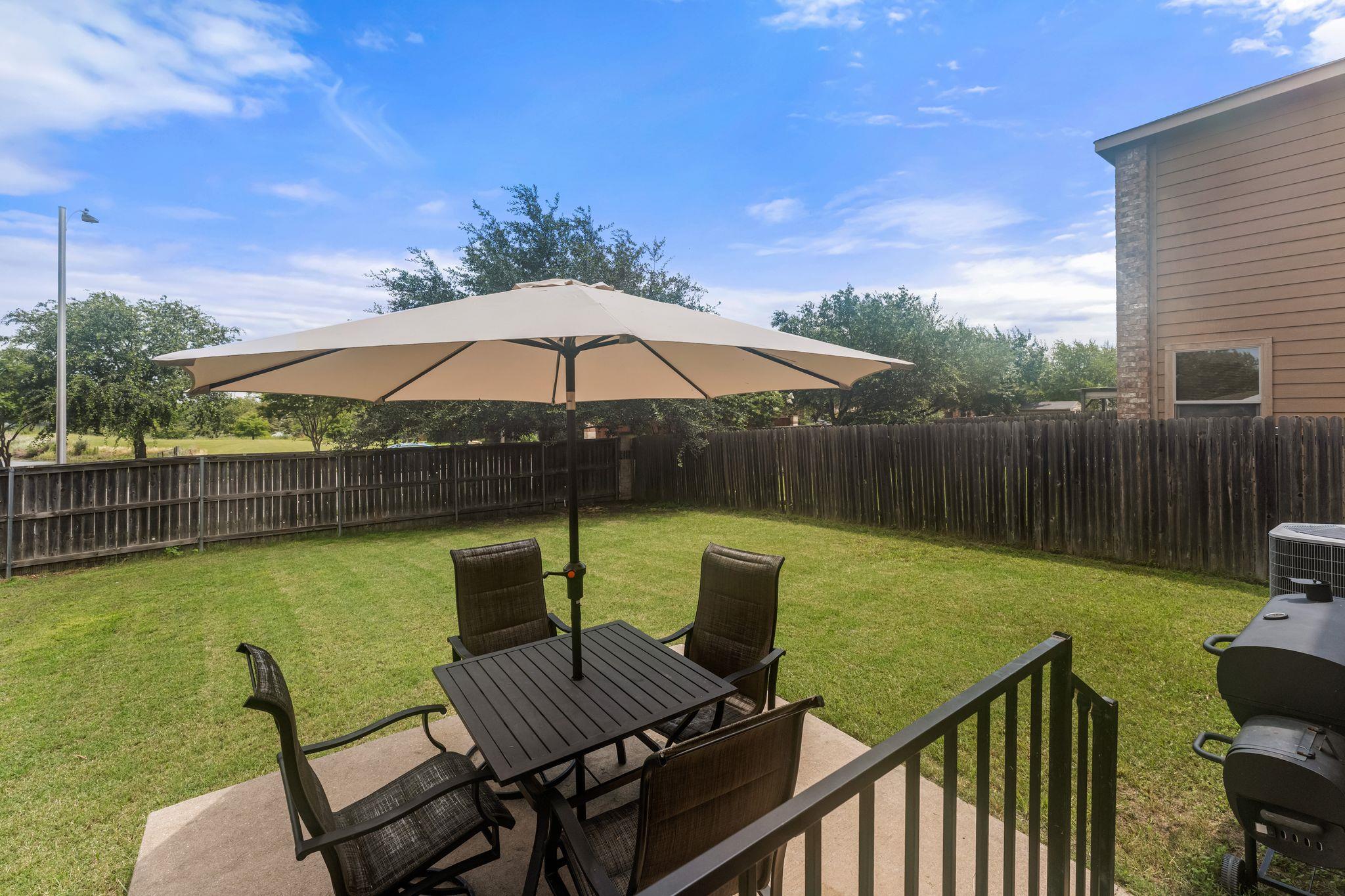 6708 Glebe Path Property Photo 32
