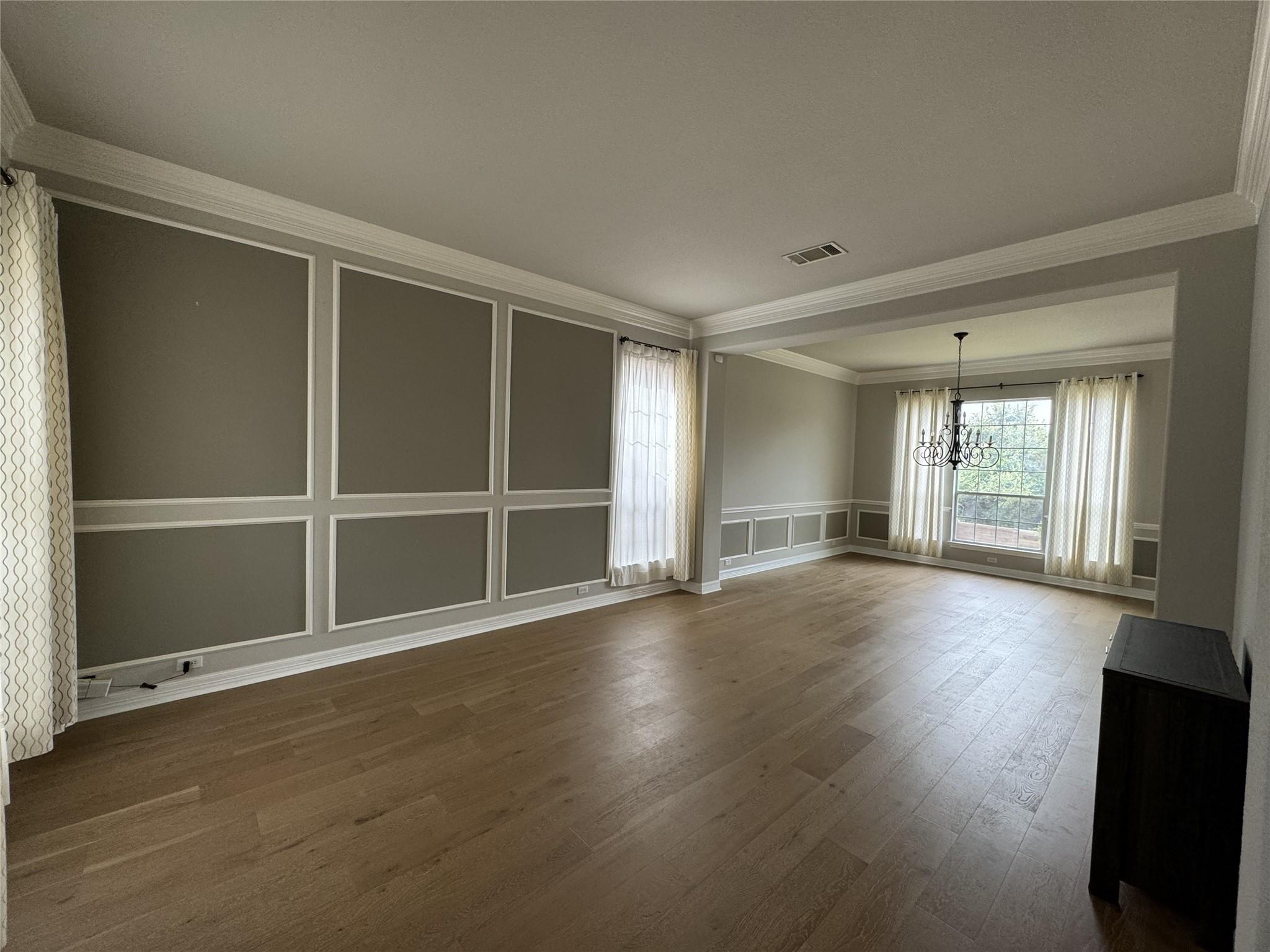 10228 Chestnut Ridge Rd Property Photo 6