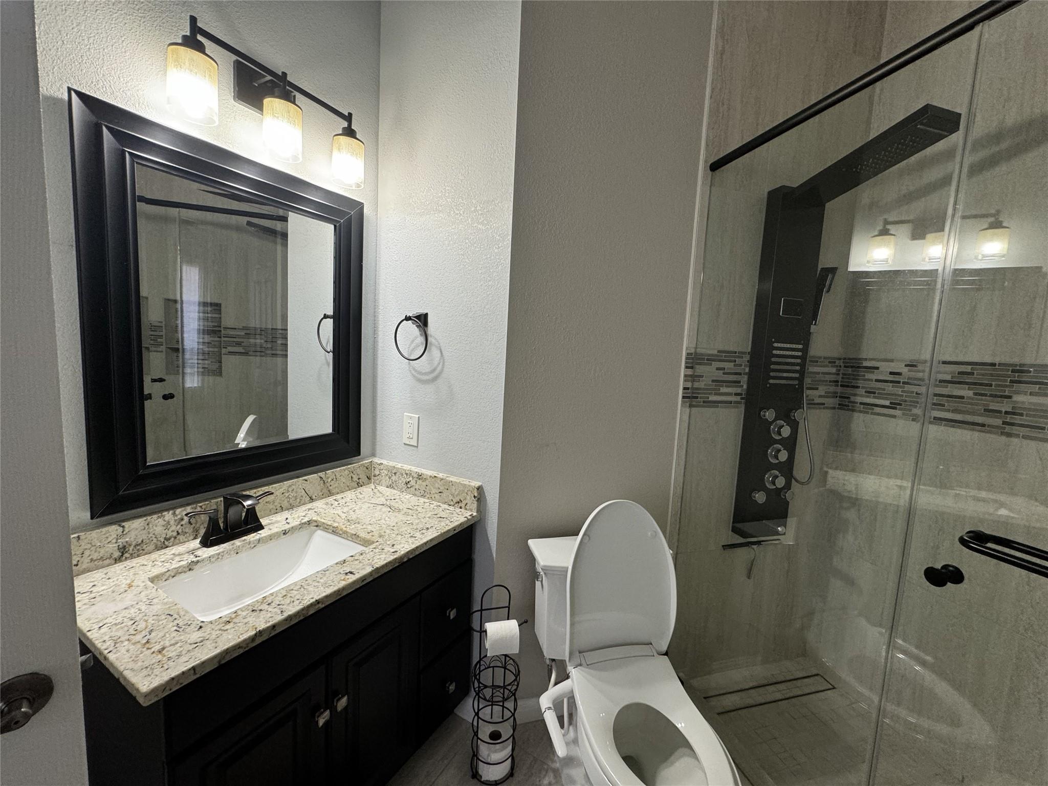 10228 Chestnut Ridge Rd Property Photo 13