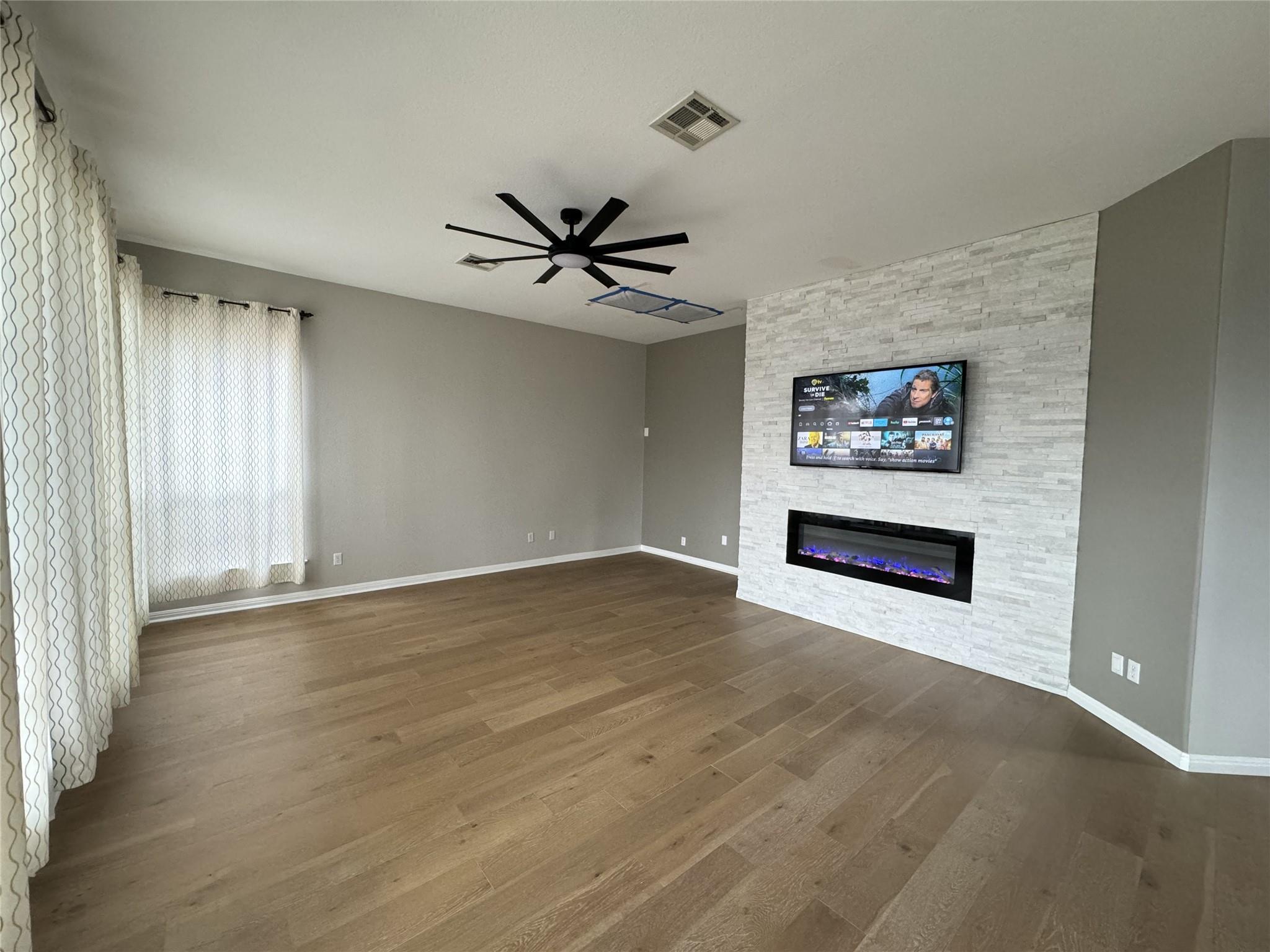 10228 Chestnut Ridge Rd Property Photo 15
