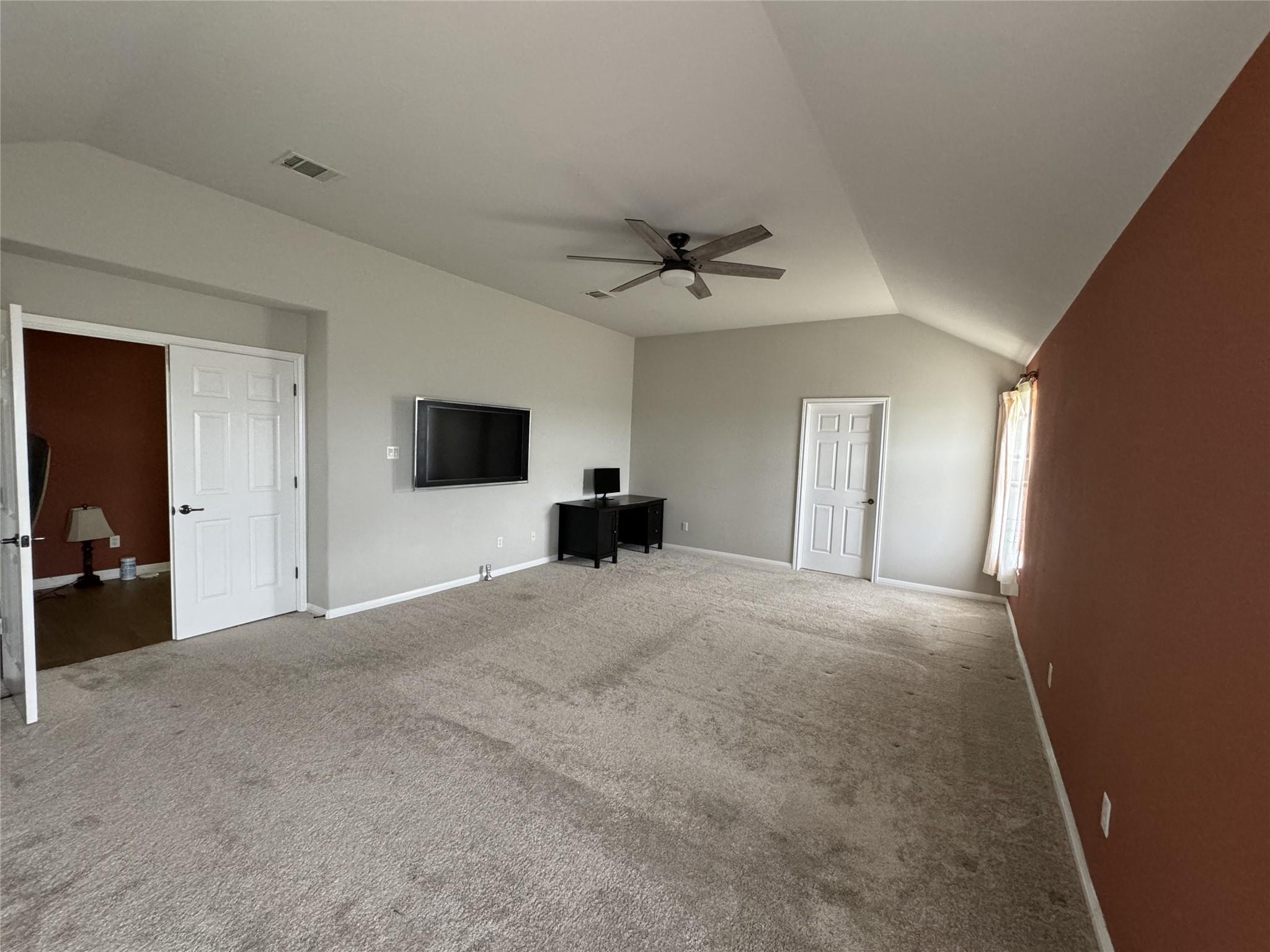 10228 Chestnut Ridge Rd Property Photo 17