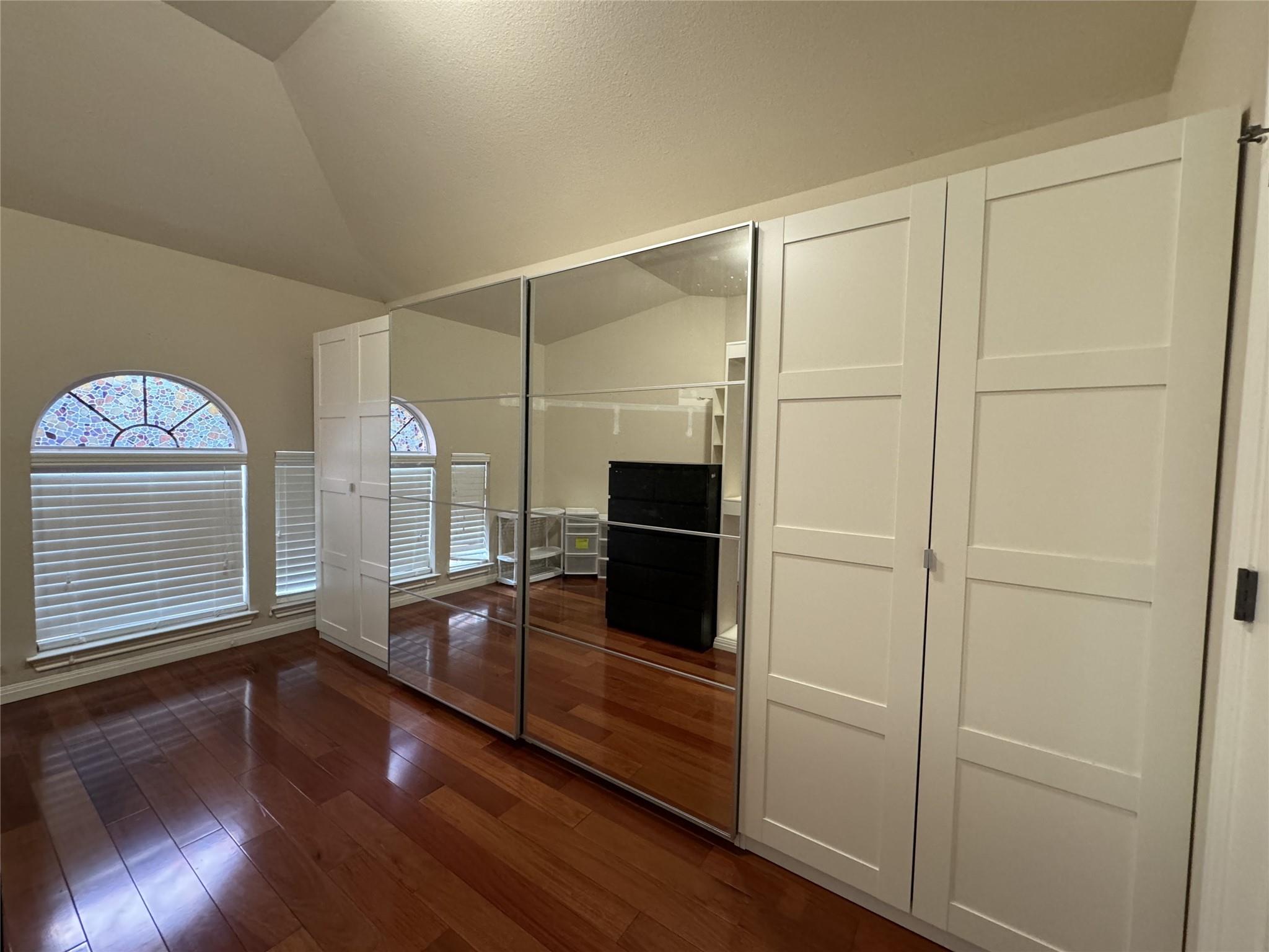 10228 Chestnut Ridge Rd Property Photo 18