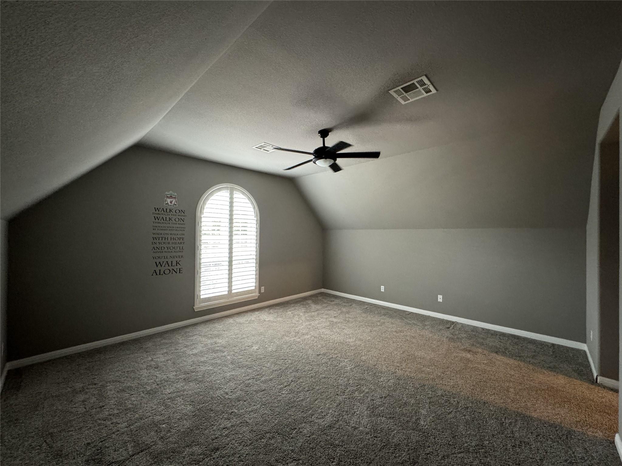 10228 Chestnut Ridge Rd Property Photo 33