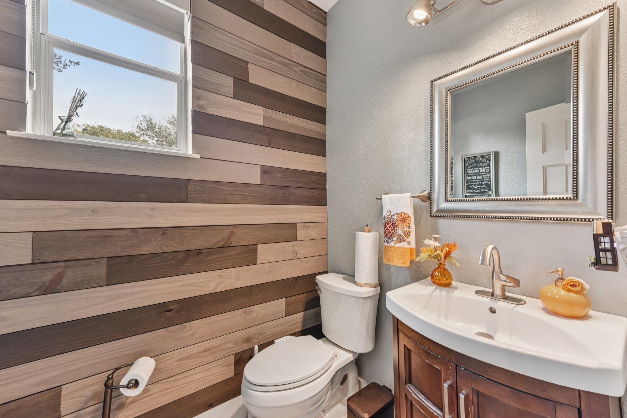 3219 Ash Glen Ln Property Photo 17