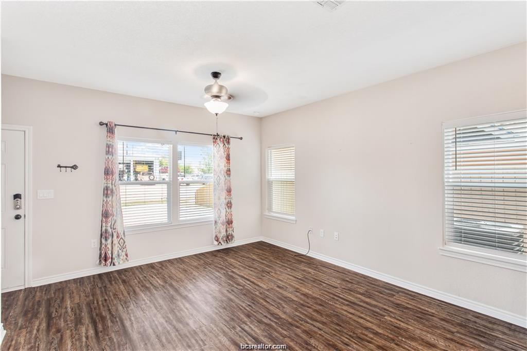 2108 Cavitt Ave Property Photo 5