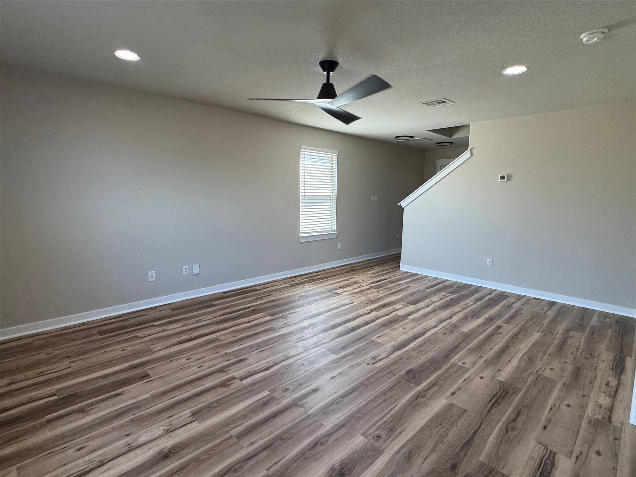 249 Trellis Blvd Property Photo 4