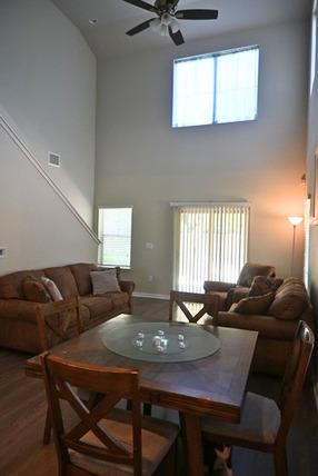 516 E Slaughter Ln #2304 Property Photo 7