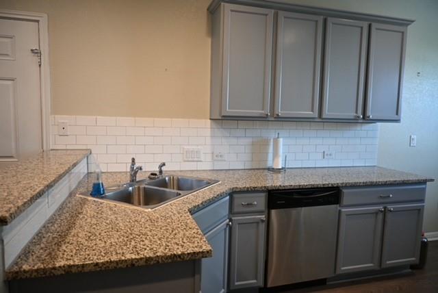 516 E Slaughter Ln #2304 Property Photo 11