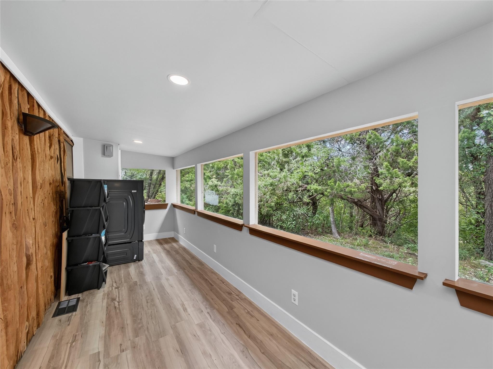 205 River Rd Property Photo 12
