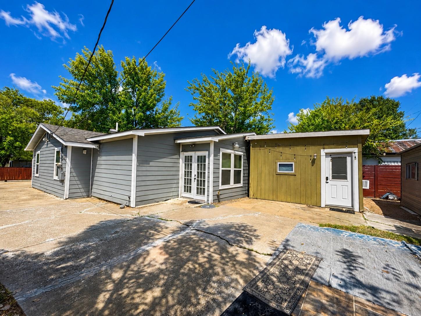 6711 Cruz St Property Photo 7