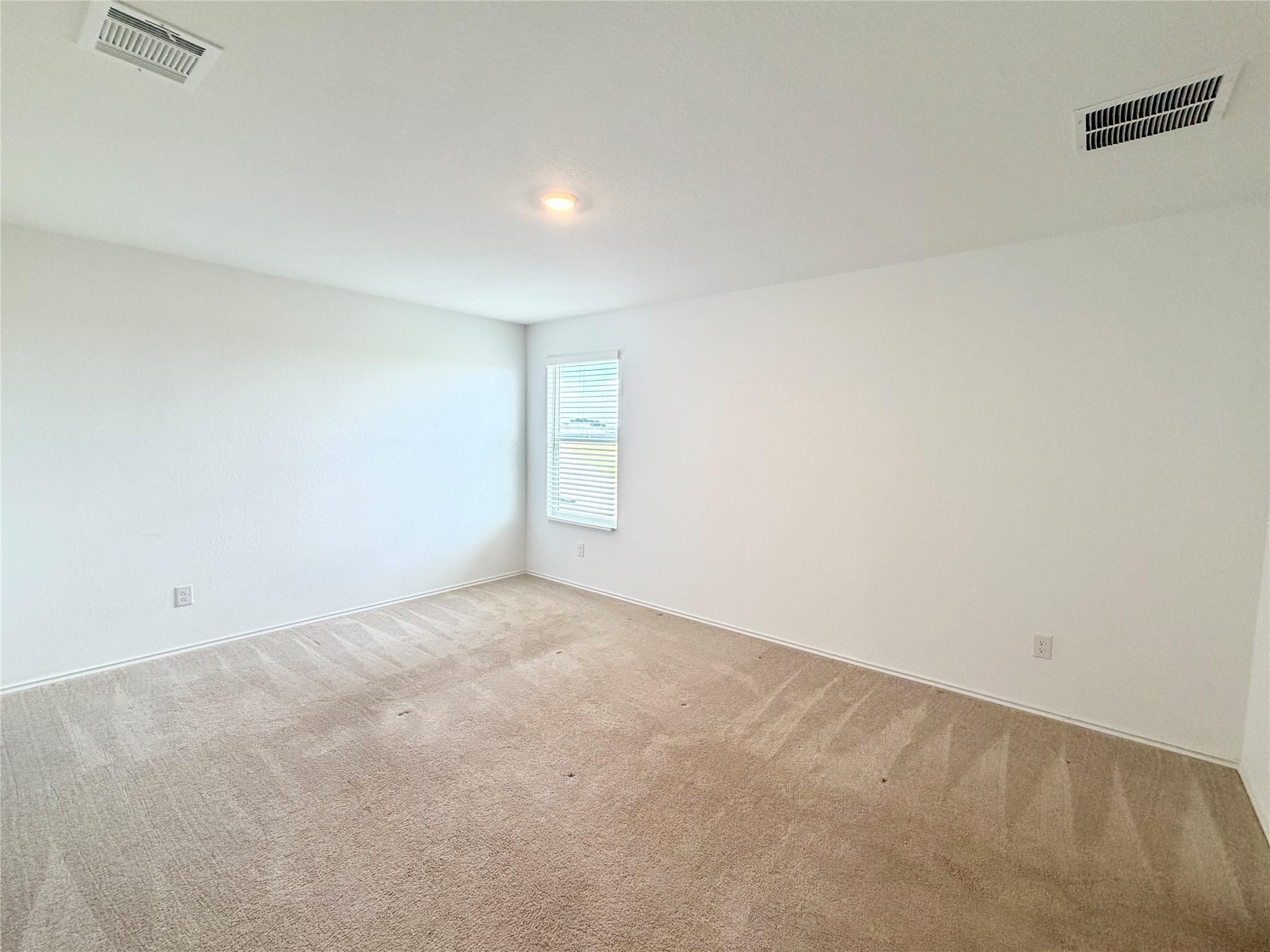 876 Rancho Del Cielo Loop Property Photo 7