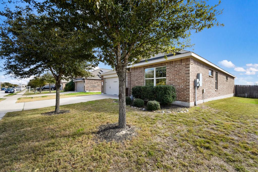 1112 Hillrose Dr Property Photo 30