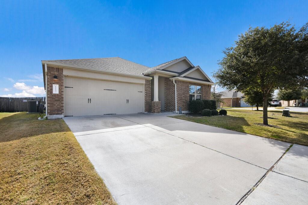 1112 Hillrose Dr Property Photo 31