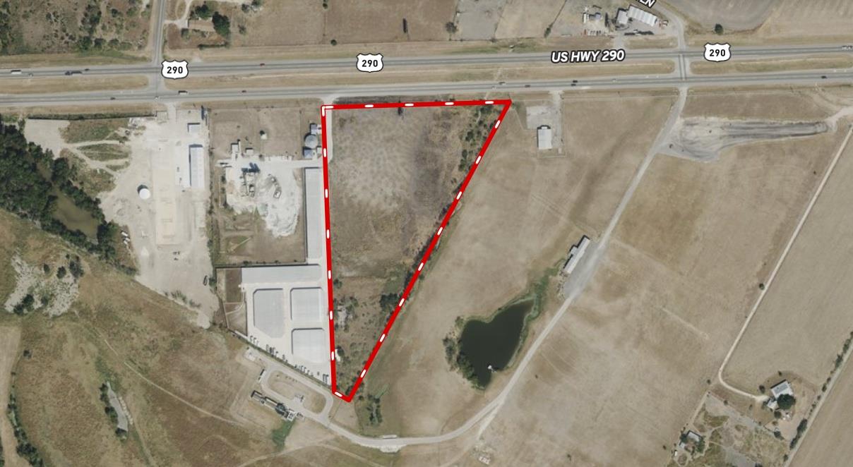 15105 Us Highway 290 Hwy E Property Photo 1