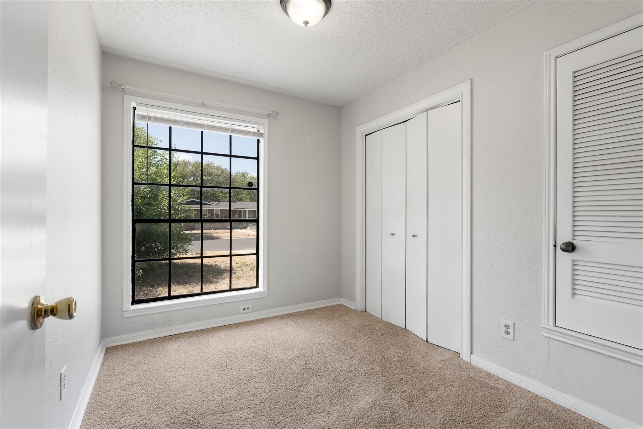 1612 Broadmoor Dr Property Photo 23