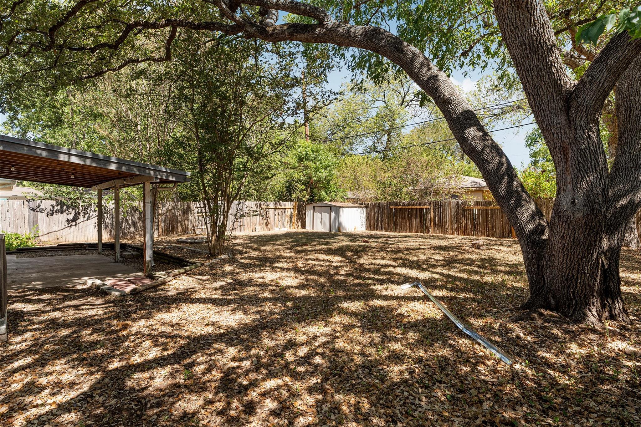 1612 Broadmoor Dr Property Photo 27