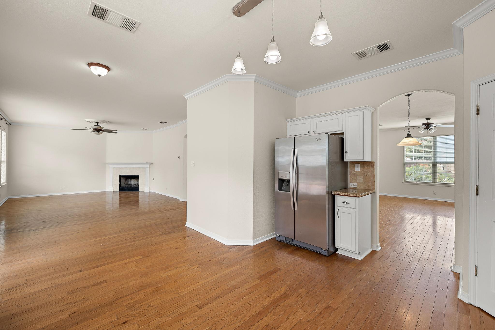 1104 Iron Horse None Property Photo 10