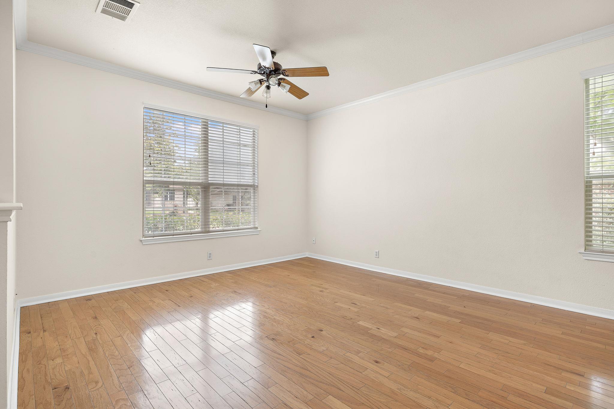 1104 Iron Horse None Property Photo 20