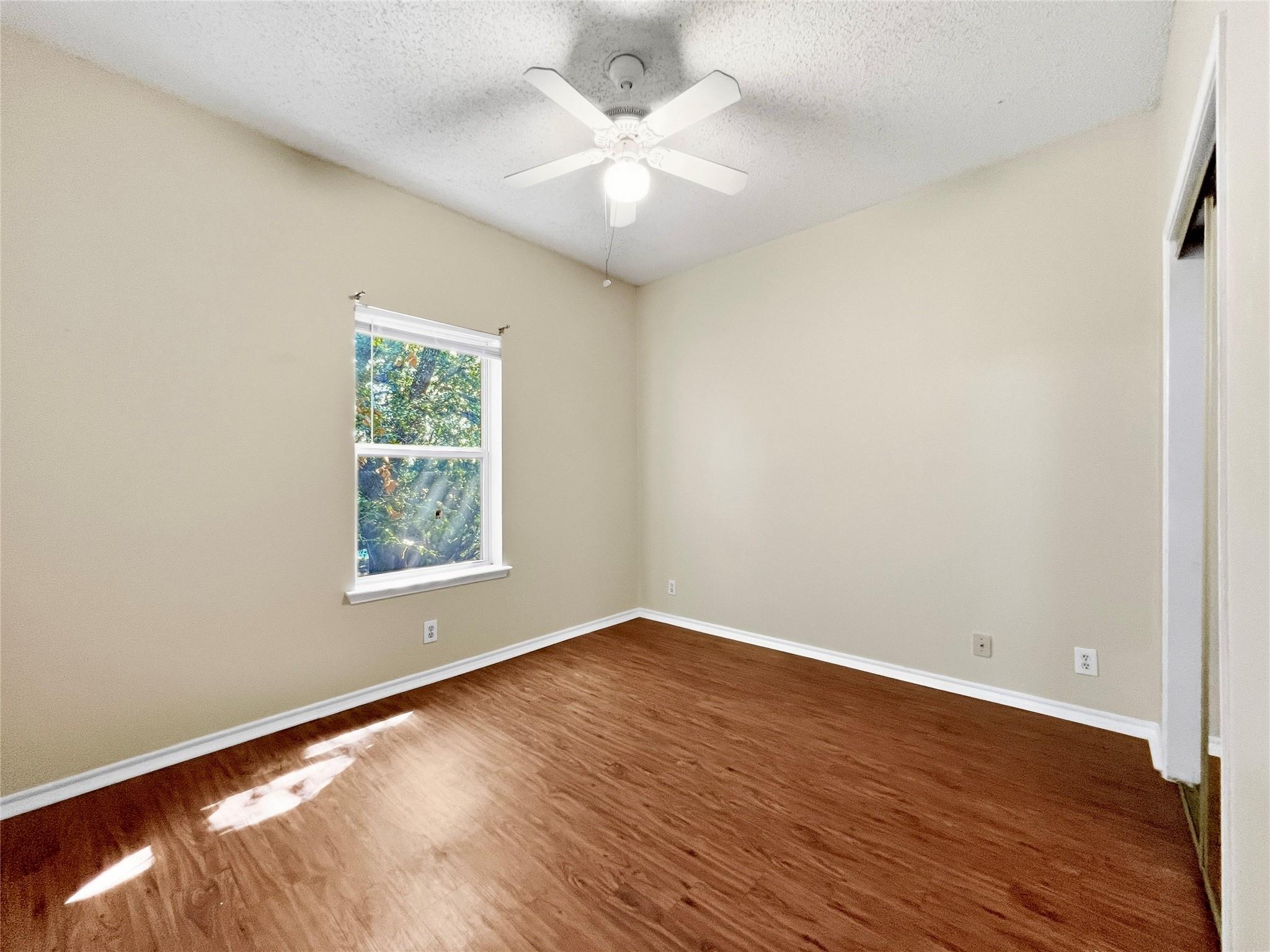 2414 Longview St. None #305 Property Photo 13