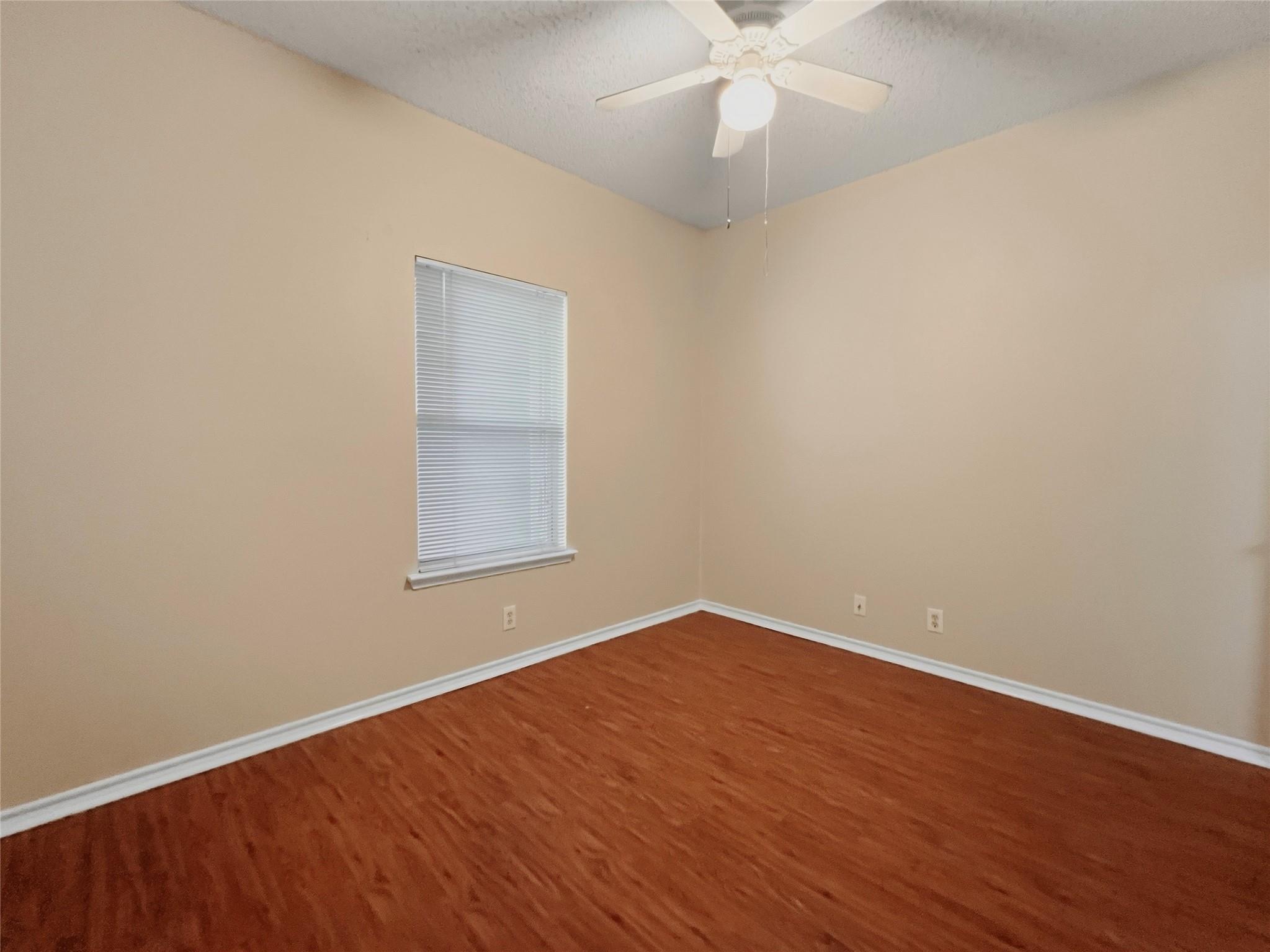 2414 Longview St. None #305 Property Photo 16