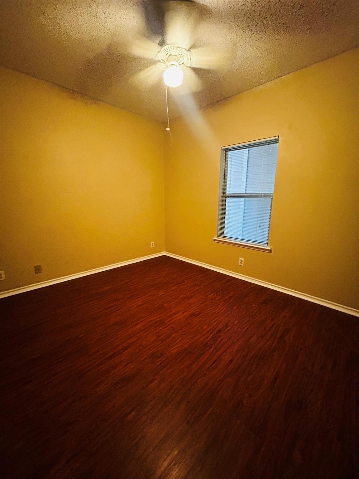 2414 Longview St. None #305 Property Photo 18