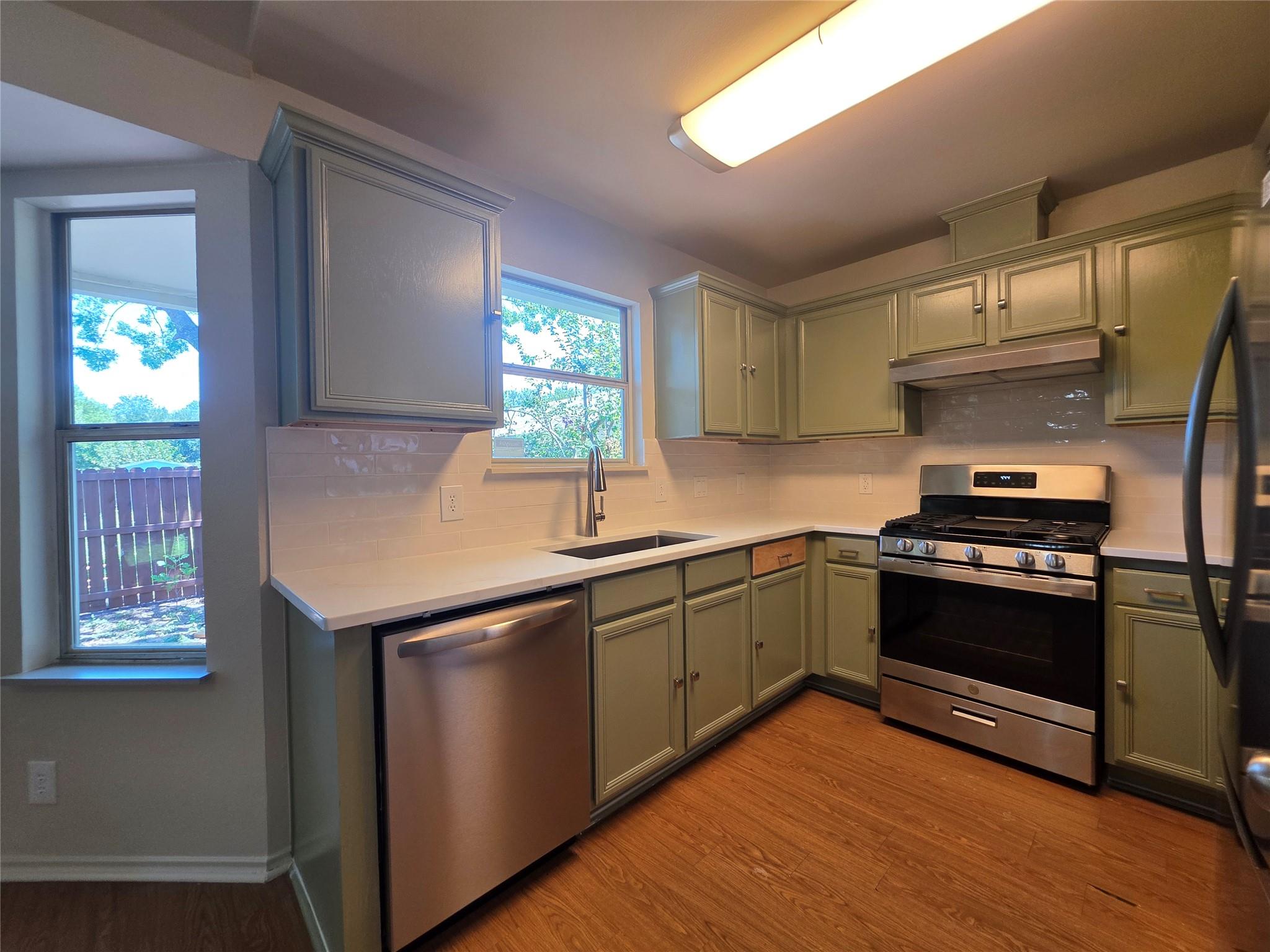 11602 Maybach Dr Property Photo 15