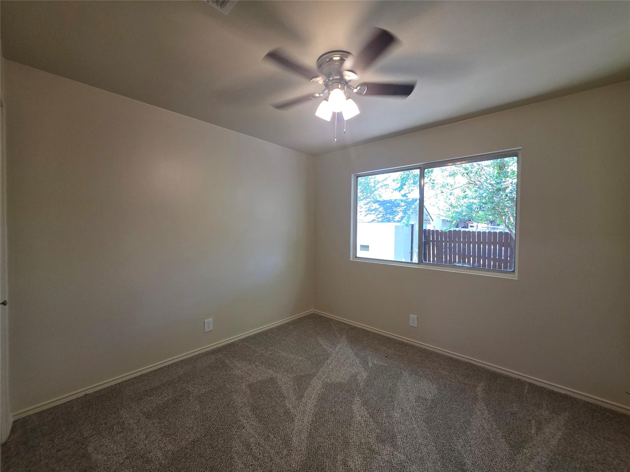 11602 Maybach Dr Property Photo 24