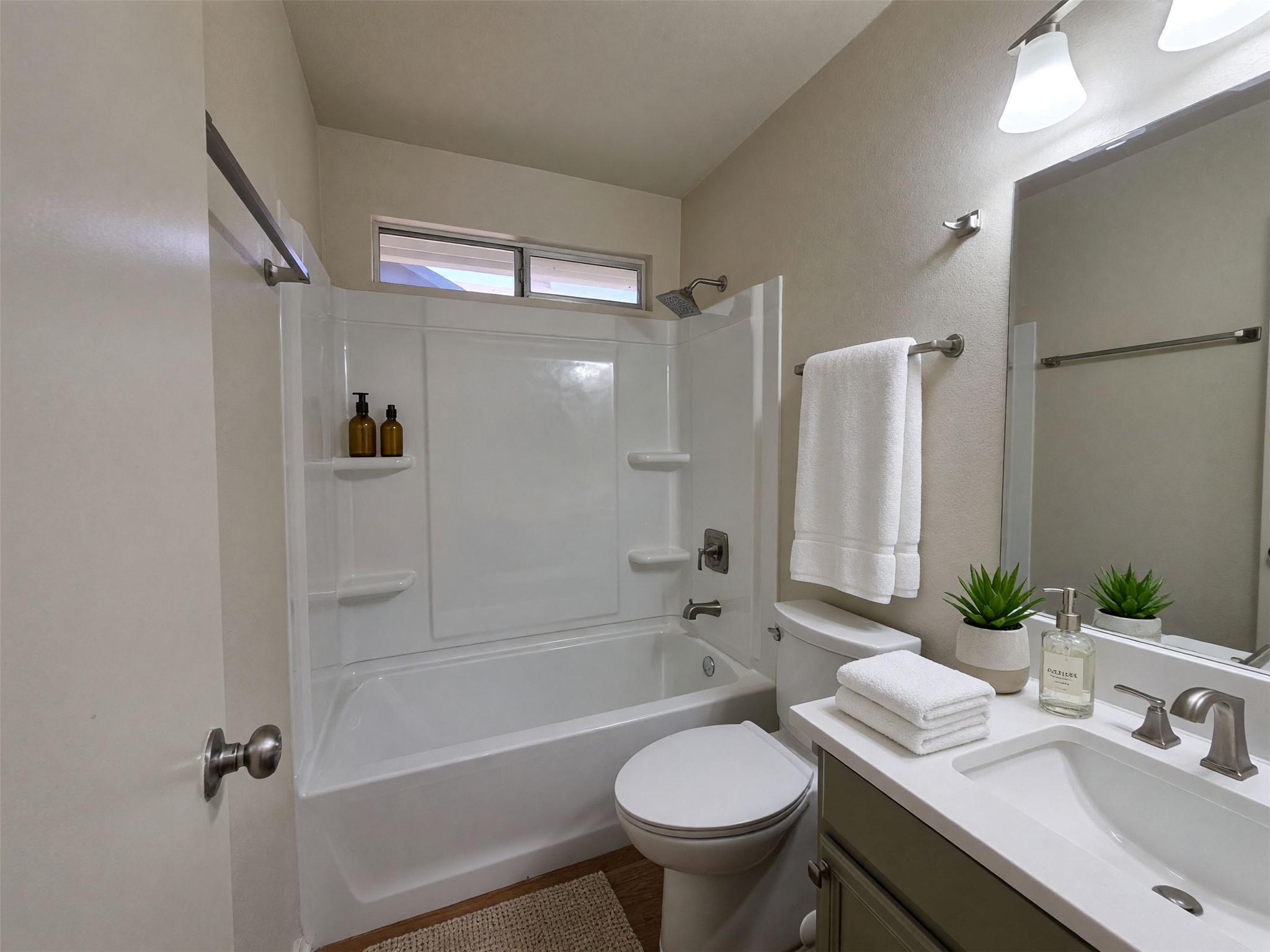11602 Maybach Dr Property Photo 28