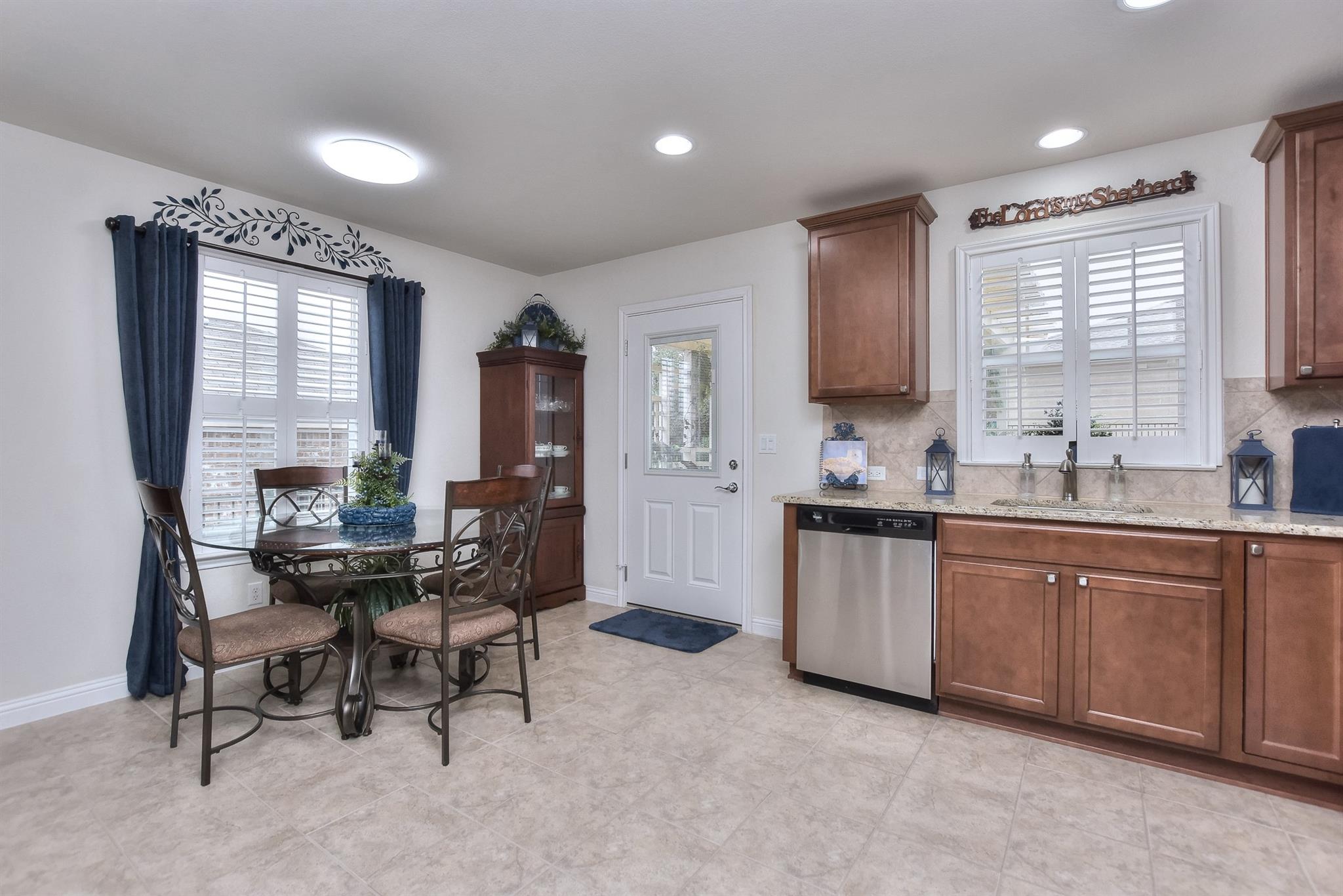 802 Salado Creek Ln Property Photo 15