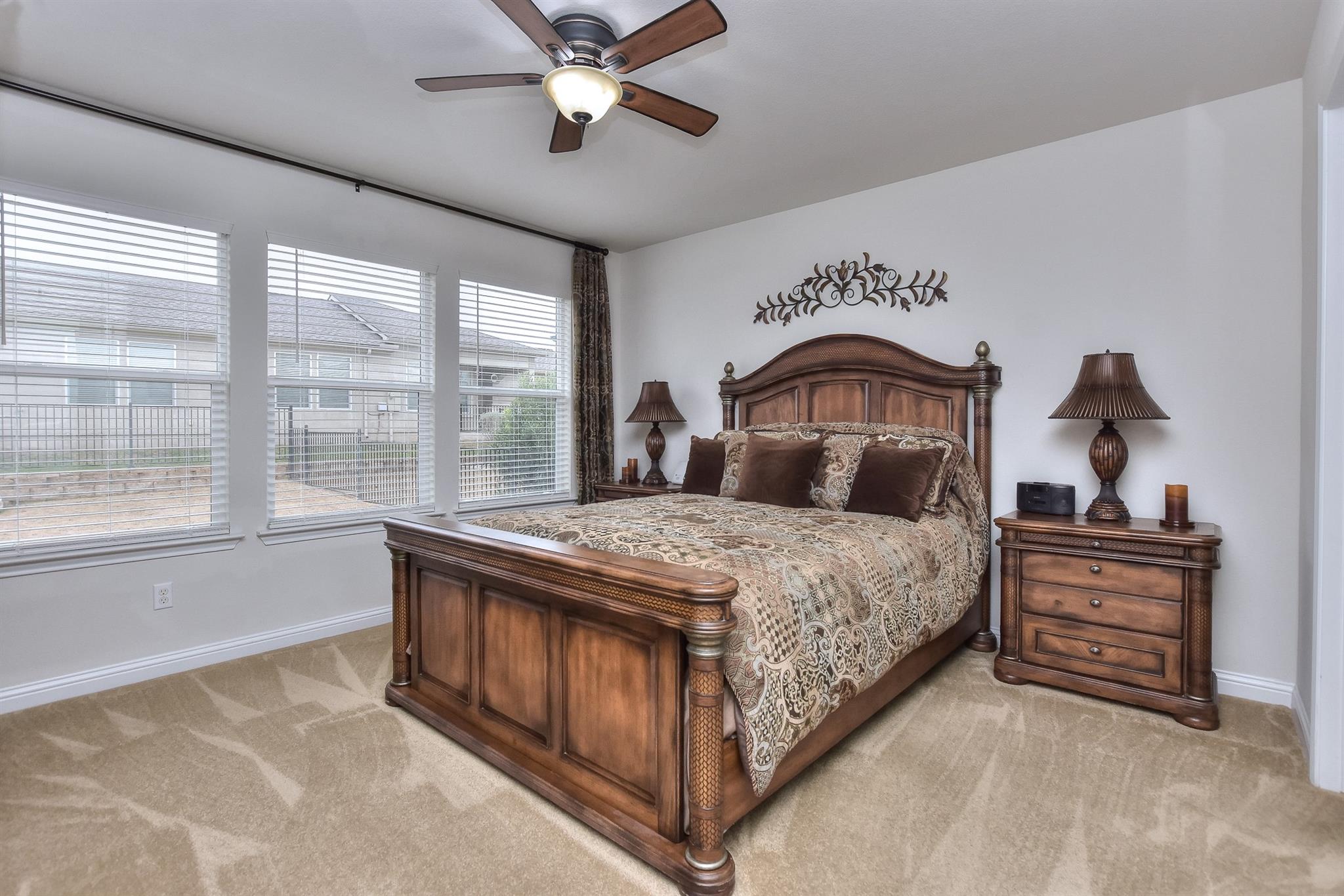 802 Salado Creek Ln Property Photo 16