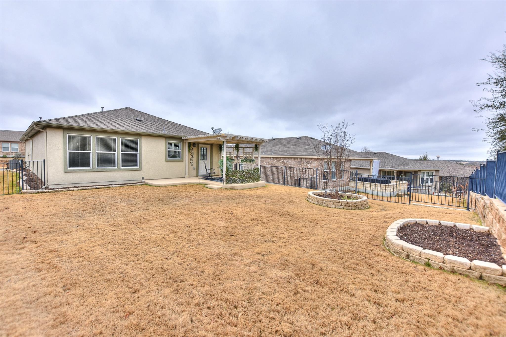 802 Salado Creek Ln Property Photo 27