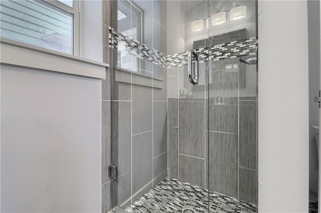 900 Capitol Ct Property Photo 21