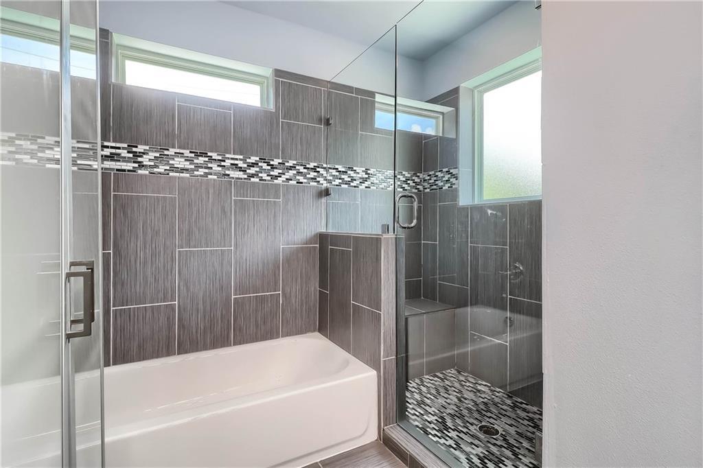 900 Capitol Ct Property Photo 29
