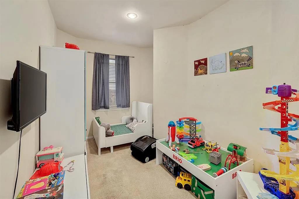 101 Cheerful Ct Property Photo 16