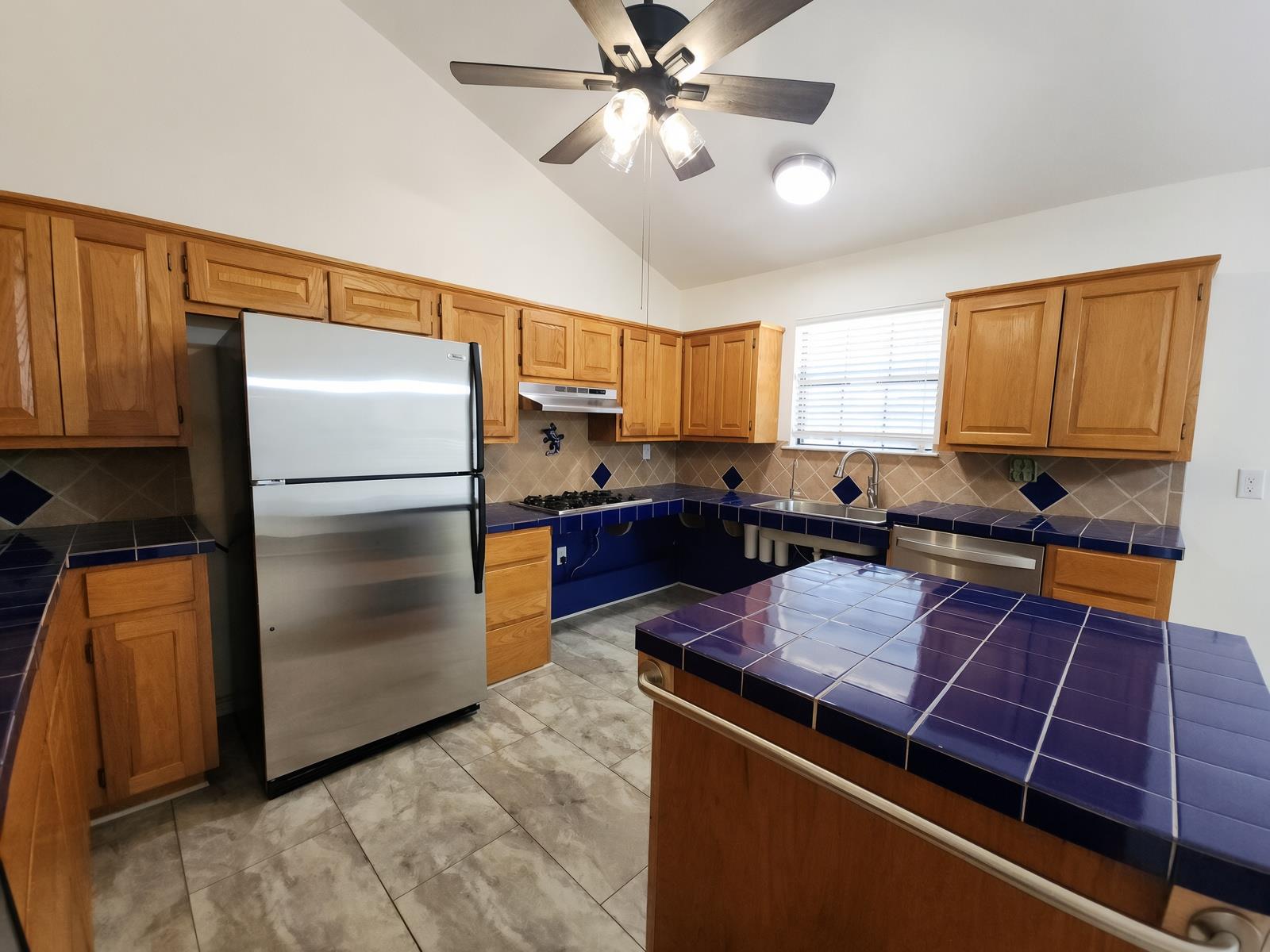 15 Las Flores Dr Property Photo 10