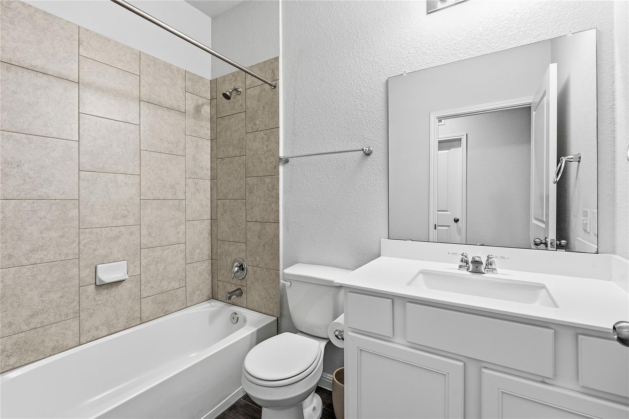 140 Pentro Path Property Photo 15