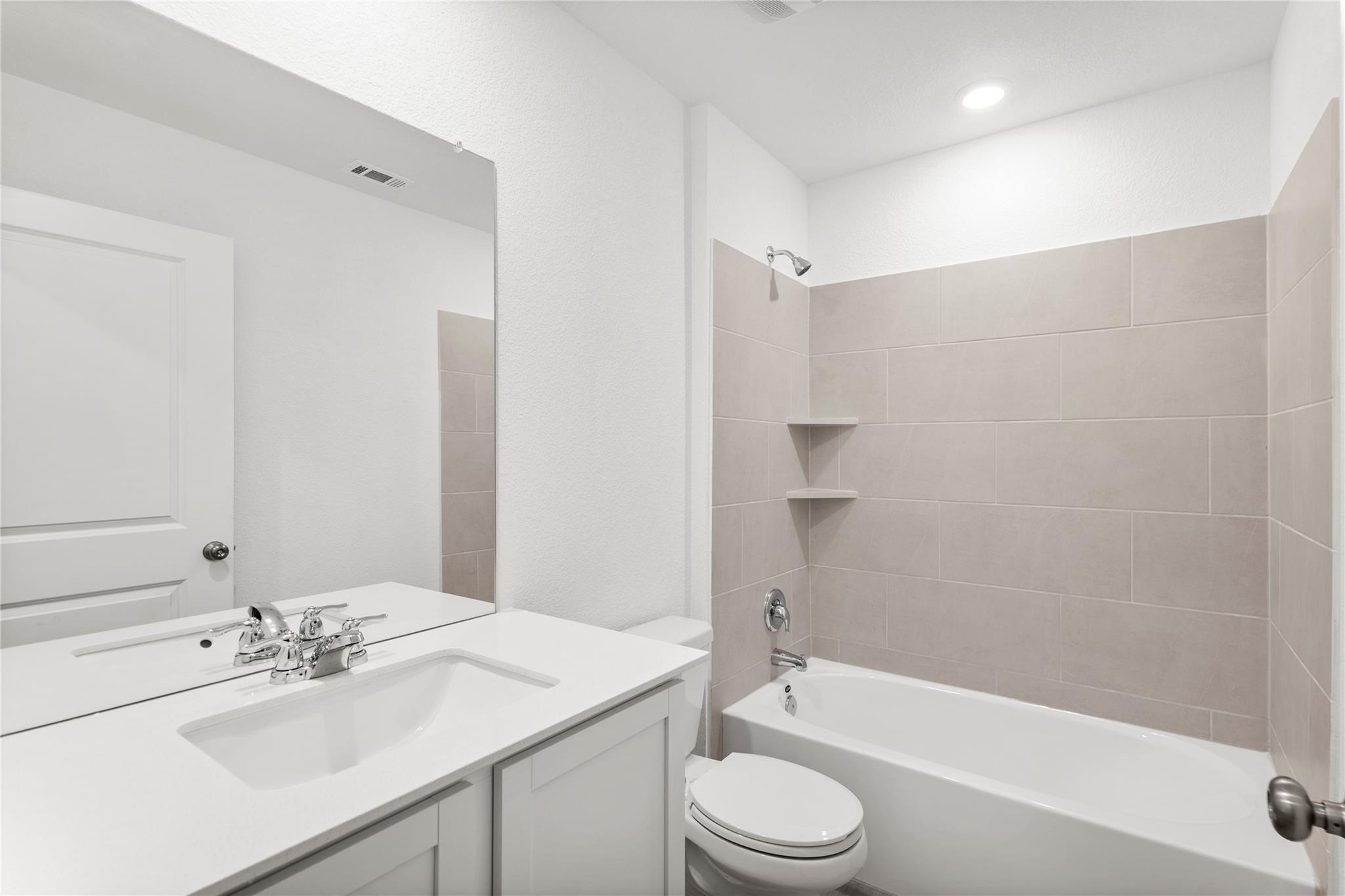 161 Keefer None Property Photo 19