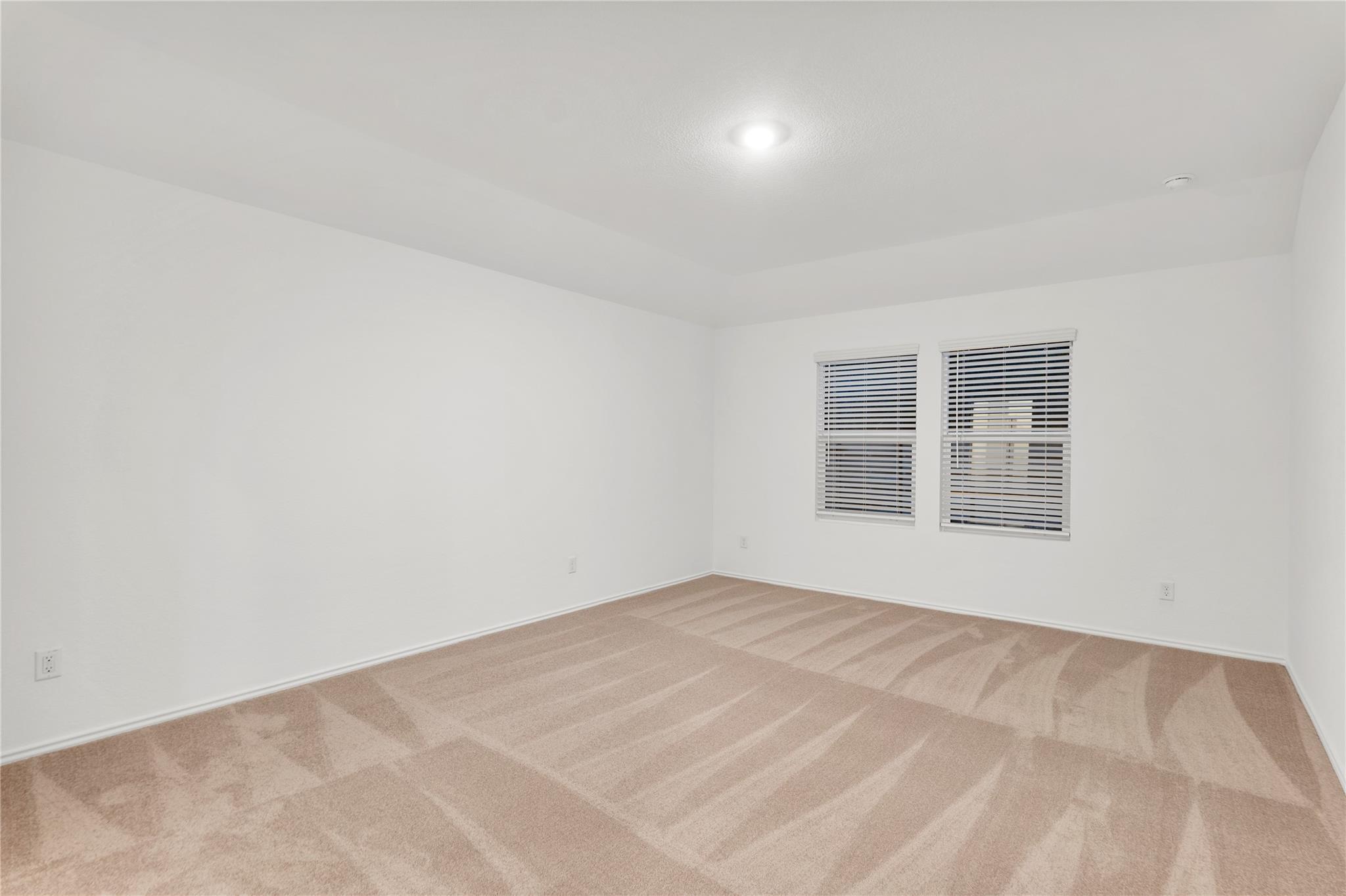 161 Keefer None Property Photo 25