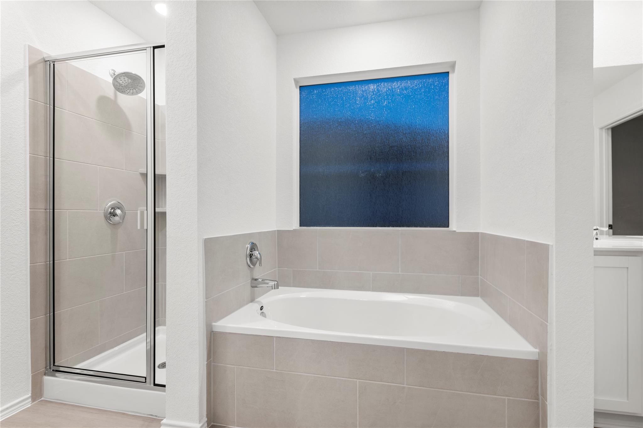 161 Keefer None Property Photo 30